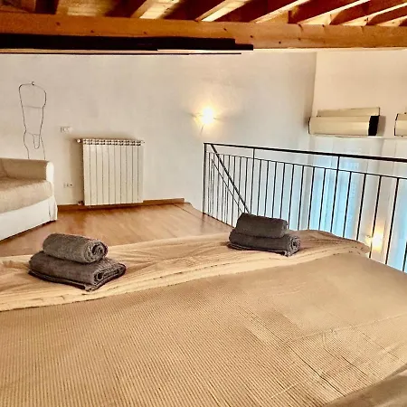 Castelli Loft #9 شقة ميلان