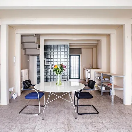 Creative Design Loft In Citta Studi شقة *