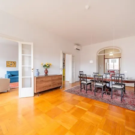 Intrho - Casa Torino 64 Elegant For 10