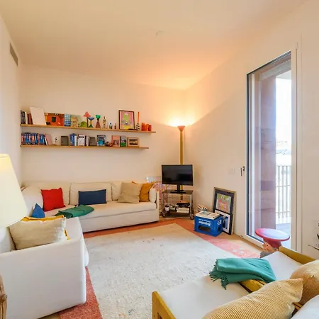 86mq Porta Romana Luxury Apartment, Perfect For Couples, 10 Min From Duomo By Tram * Milano