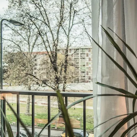 Nest - A Stone's Throw From M4 Metro شقة