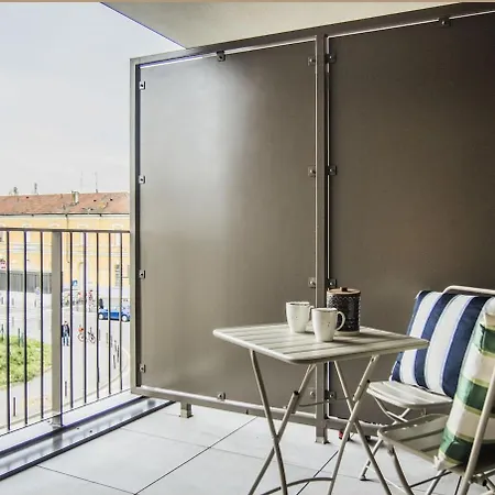 Nest - A Stone's Throw From M4 Metro شقة ميلان