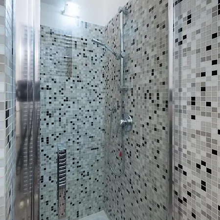 Isola - Porta Nuova- Elegant 1bdr With Balcony Apartament Mediolan