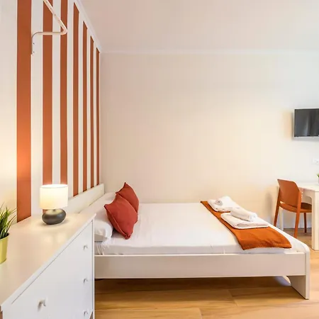 Apartamento Cagliero 14 - The Red Milão