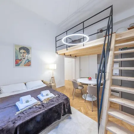 Apartamento Bright 1bedroom With Workstation Milão