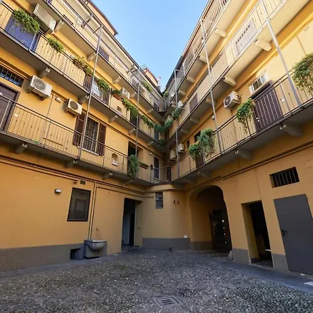 Duomo 3 Stops M3 - Charming Door Appartamento Milano