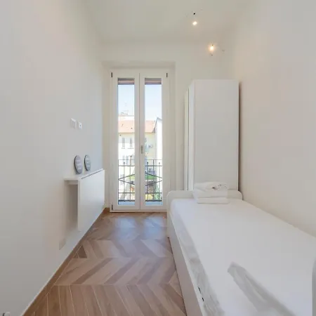Apartman Xenia - 3 In Via Stadera 5 *