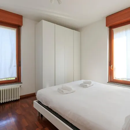 Xenia - 2 In Via Santander 20 Appartement
