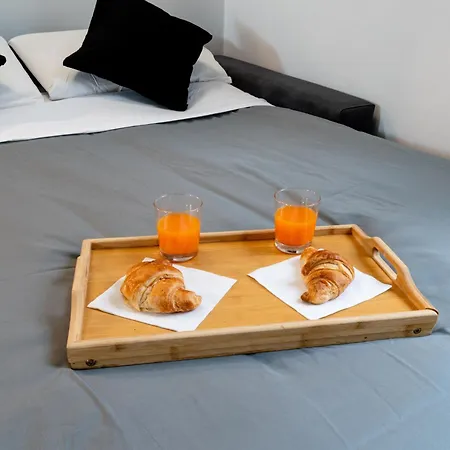 Apartamento Max 6 Guests - Chill House - 3 Stops Duomo M3 *