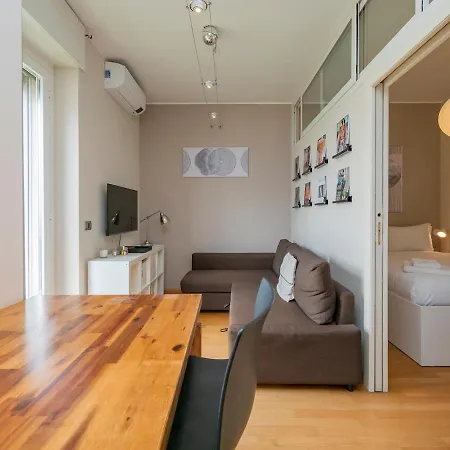 Apartamento Xenia - Viale Certosa 30 Milão