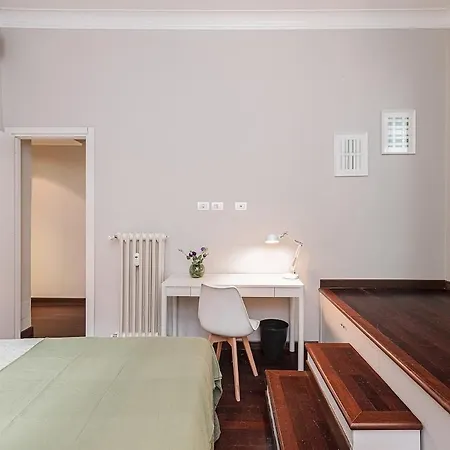 In The Heart Of Milan, Just A Short Walk From The Duomo!