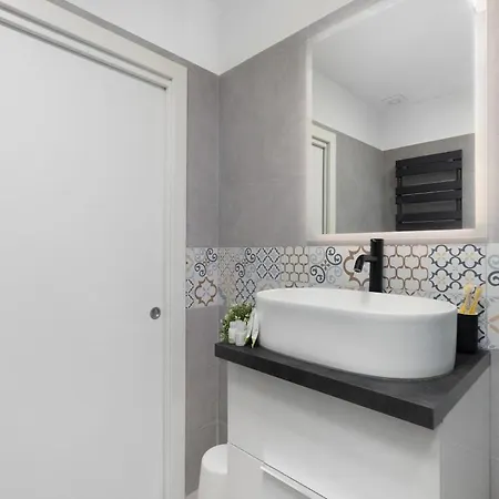 Elegant Junior Ac & Fast Wi-fi * Milan