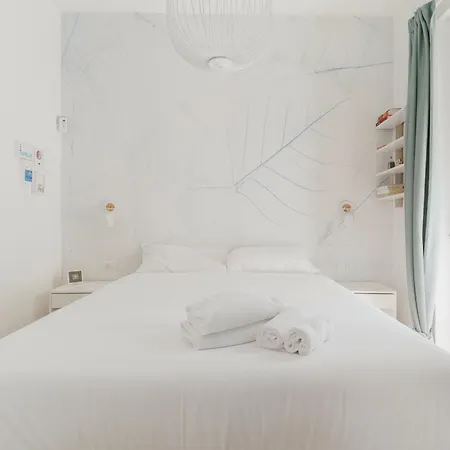 Guesthost - Alice's Cozy Nest 米兰