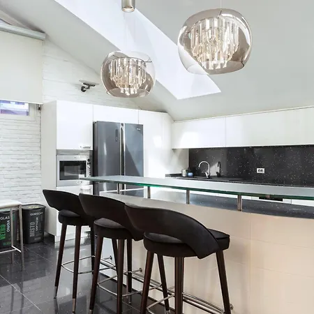 شقة Pool & Billiard - Luxury Loft Di 400mq Con Cinema
