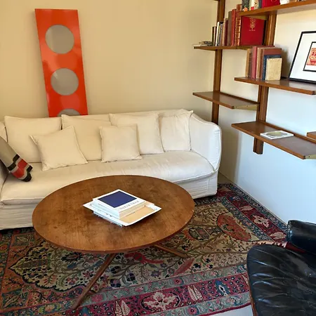 Apartman Near The Prada Foundation *