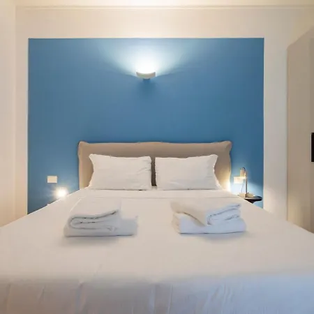 Apartman Xenia - 2 In Via Breno 1 *