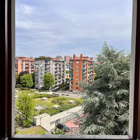 Fondazione Prada Terrace شقة *