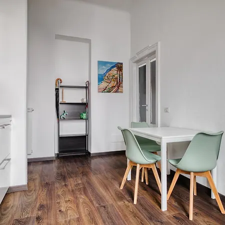 Just Urban - 1-br Flat In Porta Romana - Duomo 6 Min M3 شقة ميلان