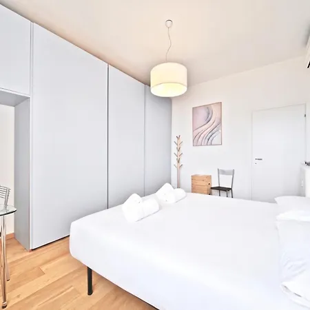 Easylife - - Lomellina 58 - Argonne Διαμέρισμα *