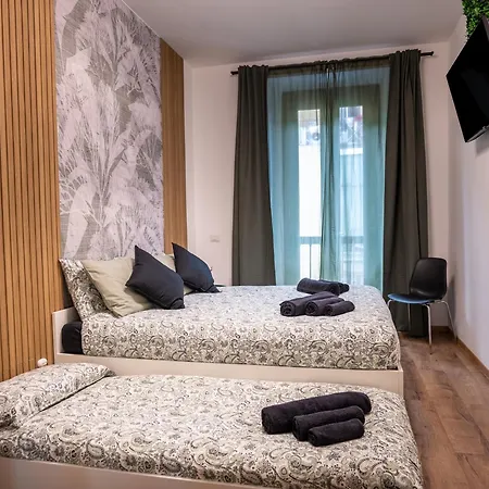 Emerald House - Station 700m Apartamento *