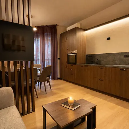 Prestige House - Free Parking - San Siro & Duomo شقة *