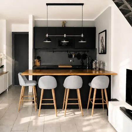 The Boutique - Spacious With Terrace Lounge - Navigli - Center Appartement