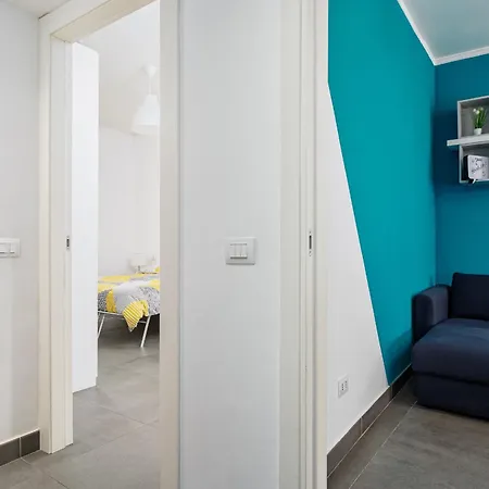 شقة New - 2br - 2 Baths - A-c - M2 Cimiano - Bus 53