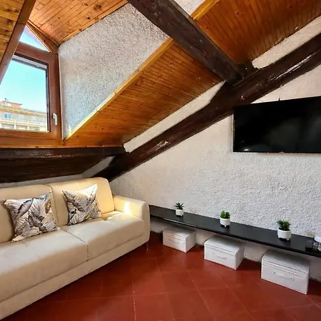Porta Venezia One Bedroom Loft Appartamento