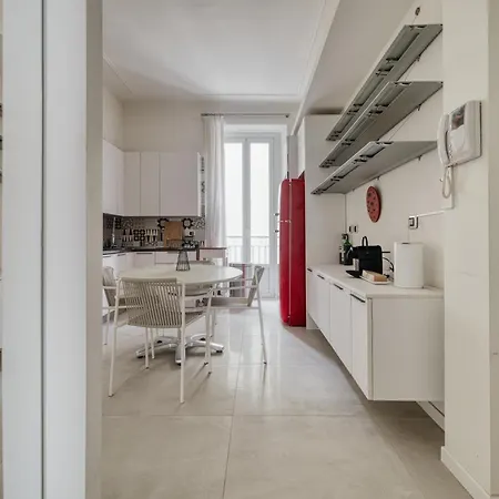 Just Urban - Elegant 2-br Flat In The Center - Porta Romana M3 Appartement Milaan