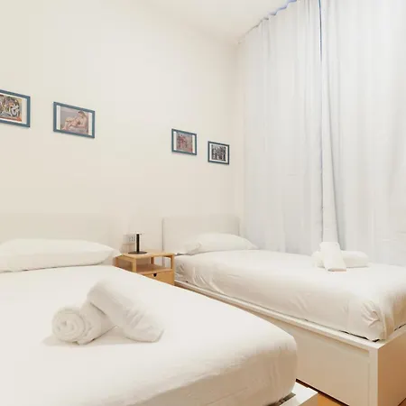 شقة Guesthost - Spacious Flat X6 Porta Venezia Mm1 ميلان