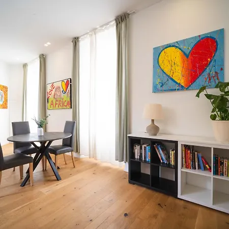 Emmeloft I Full Moon - Modern Bright Mood Milan Apartamento *