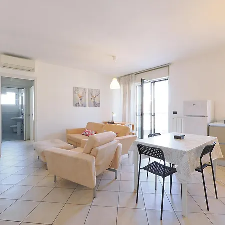 M4 Linate Modern Flat Terrace & Parking Lägenhet