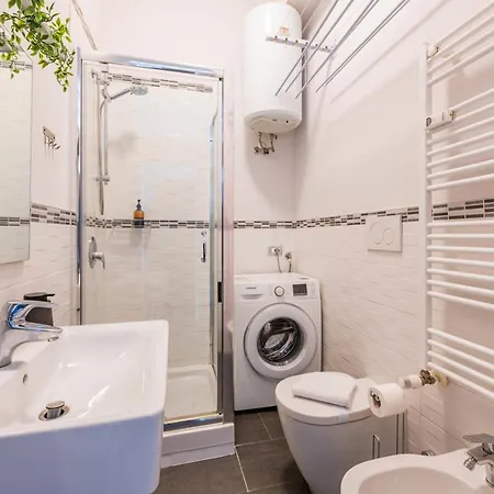 Porta Nuova's Nest - A Stone's Throw From Apartamento *