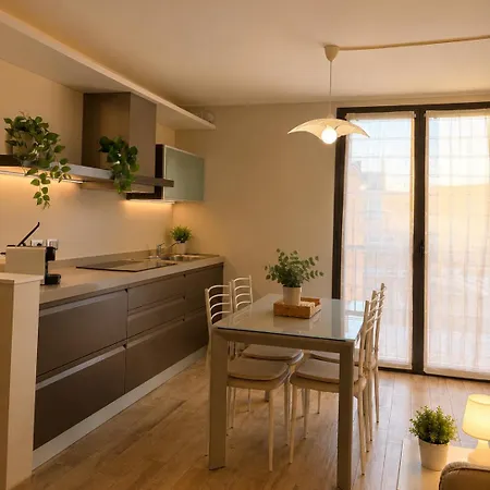 Maison Salomone Terrace Loft Near Arena E Linate * Mediolan