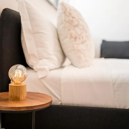 Ponti Cozy - Private Parking Available, Near Navigli, Romolo Metro And Duomo شقة ميلان