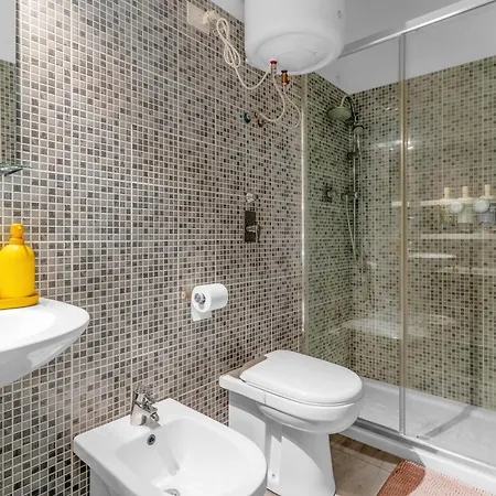 Apartament Loft Moderno - Metro M1 - Duomo 15 Min Mediolan