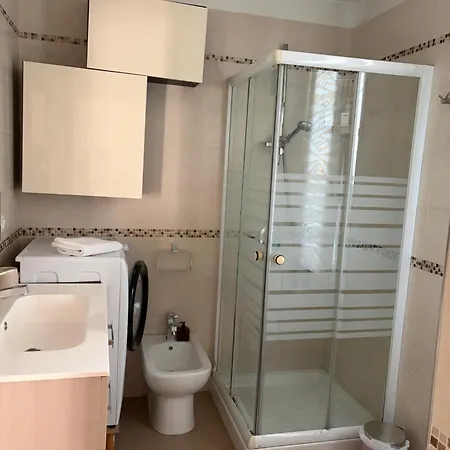 Bilo Con Terrazzo Certosa 34 شقة *
