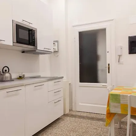 Apartament Tre31 Grazioso Monolocale In Centro Mediolan