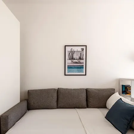 Stayeasy Pecchio1 - Corso Buenos Aires - M1 Metro Διαμέρισμα *