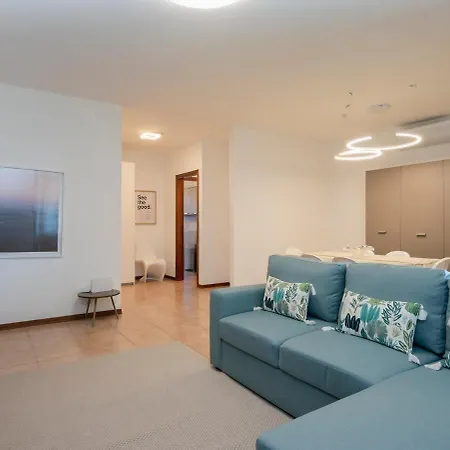 Xenia - 4 In Via Cassano 14 Apartman