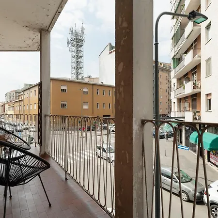 Guesthost - Modern Balcony Brenta Mm3 * Milan