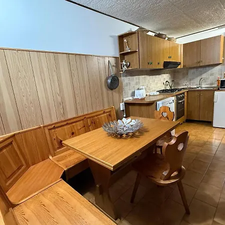 Polished 2-br Bi-level Navigli District *