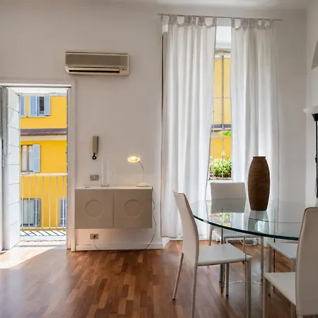 Baiamonti Loft شقة ميلان