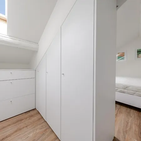 The White Attic - Cattolica District ميلان