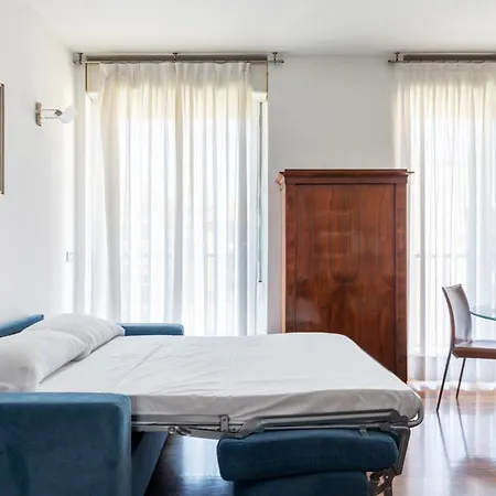 Apartman Salasco 40 - Trilocale In Porta Romana Con Garage