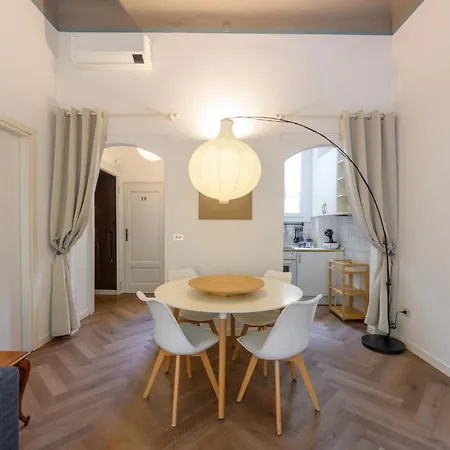 Charming In Tortona Fashion District - Metro California *