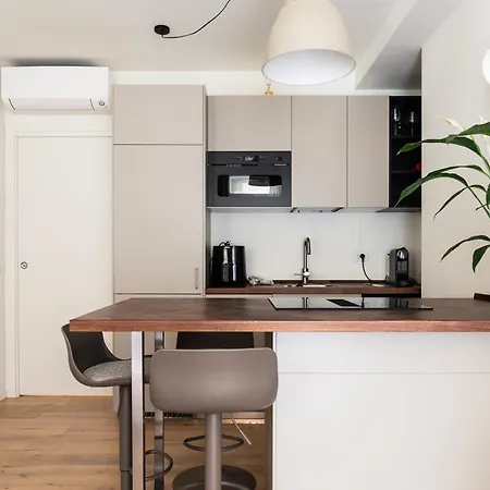 Youhosty - Aquileia 10 Bilocale M4 *