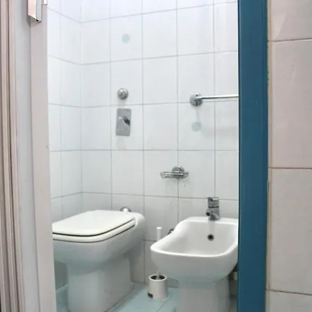 Ample 2-br Steps To Navigli *