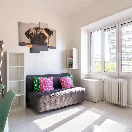 Galileo Galilei - Bilocale Repubblica Apartamento Milão