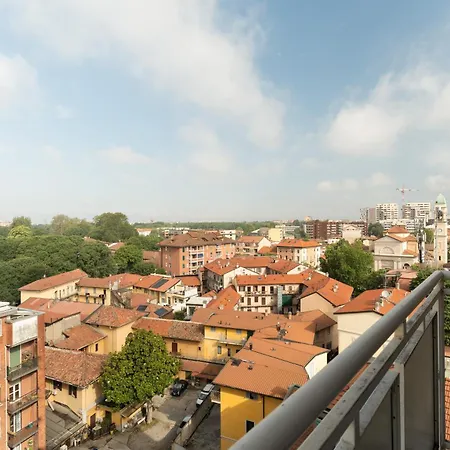 Guesthost - Comfy Balcony Flat Affori Mm3 ميلان